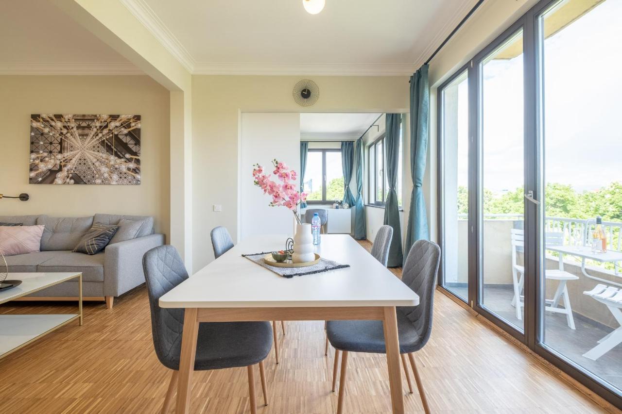 סופיה Sunrise 1Bdrm View Apartment Ndk Congress Centre מראה חיצוני תמונה
